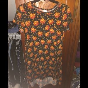 L Carly Lularoe dress